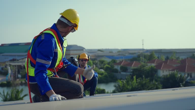Best Roof Repair  in Riverside, CT