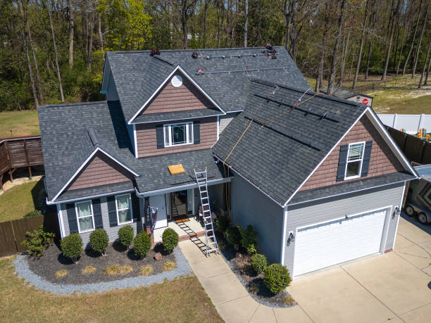 Best Roof Maintenance and Cleaning  in Riverside, CT